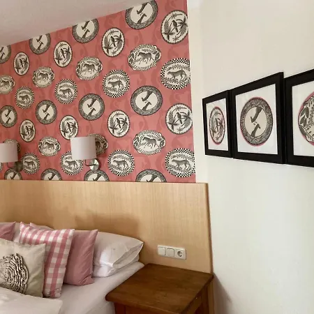 Hotell Parseierblick 3*